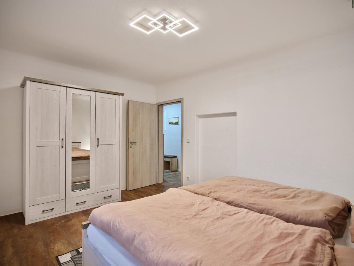 Gaeste- Und Ferienwohnung In Der Sportstadt ريزا المظهر الخارجي الصورة