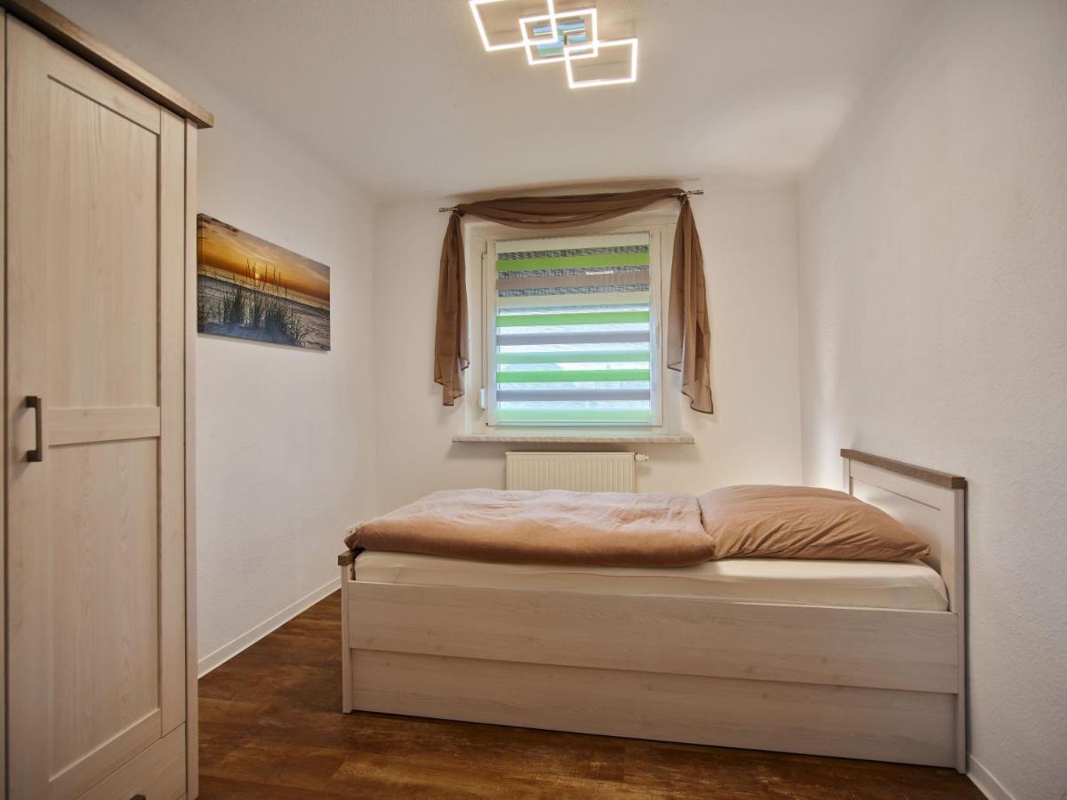 Gaeste- Und Ferienwohnung In Der Sportstadt ريزا المظهر الخارجي الصورة