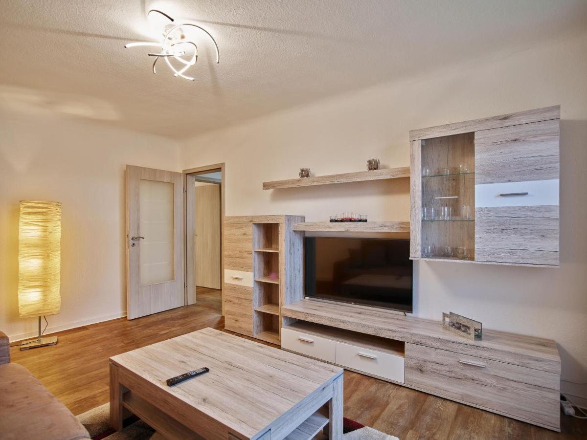 Gaeste- Und Ferienwohnung In Der Sportstadt ريزا المظهر الخارجي الصورة